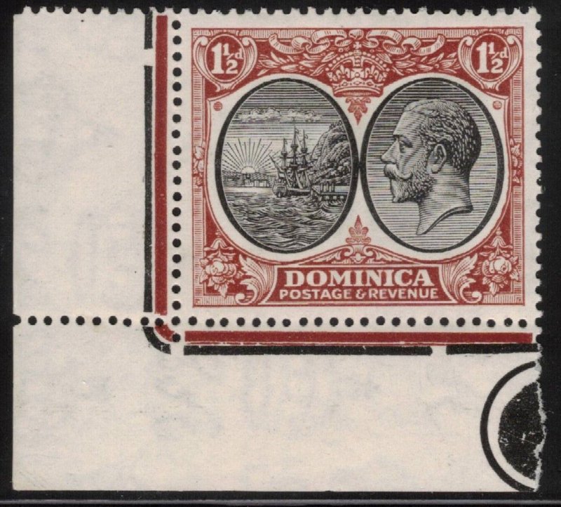 DOMINICA 1933 1½d George V/ Colony Badge; Scott 69, SG 75; MNH
