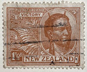 AlexStamps NEW ZEALAND #167 VF Used