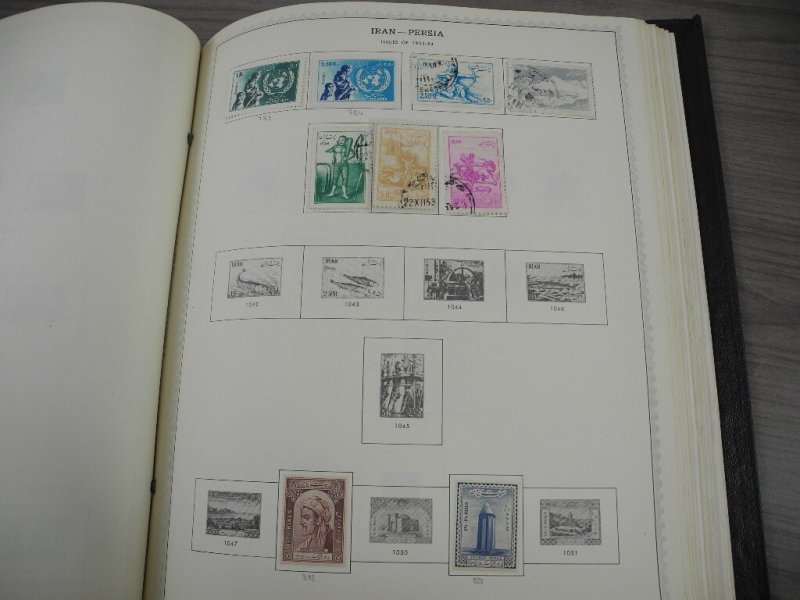 PERSIA, Fantastic Stamp Collection mounted/partially glued in a Minkus