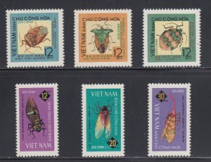 North Vietnam   360-65  mnh   cat  $12..00