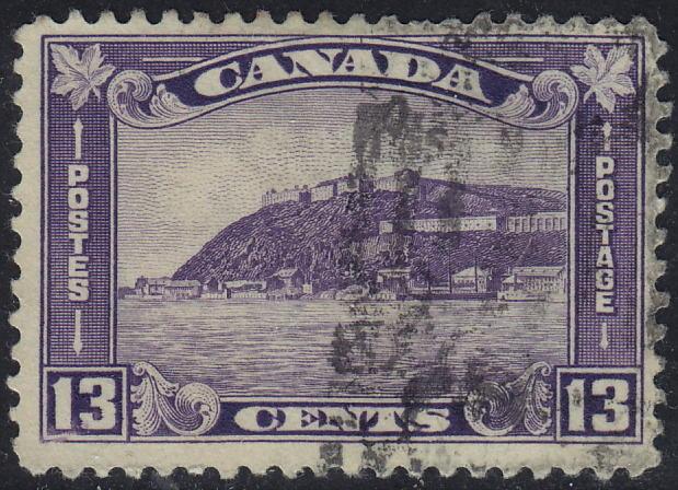 Canada - 1932 - Scott #201 - used - Quebec Citadel