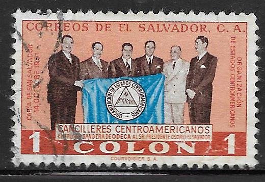 SALVADOR 672 U PRESEDENTIAL WITH FLAG 1977