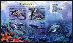 COMORO ISLANDS - 2011 - Dolphins - Perf 5v Sheet - MNH - Private Issue