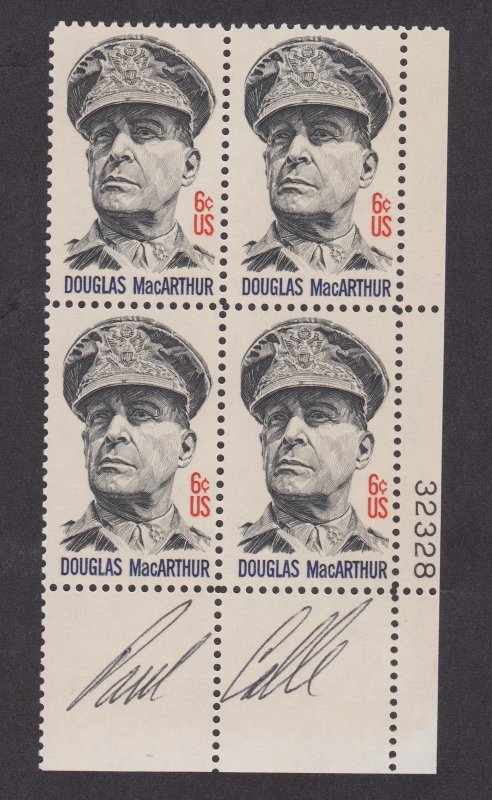 1424 Douglas MacArthur MNH Plate Block Signed by the Designer Paul Calle