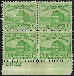 728 Mint,OG,NH... Block of 4... SCV $1.20... w/Plate#