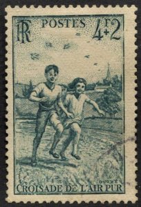 France #B194 Boy and Girl Used CV$0.30