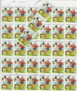 Rep. De Guinee Football Match Stamps Decoupage Crafts or Collect Ref 28350