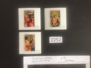 $1 World MNH Stamps (2252) Vatican City #1325-7, set of 3 see image