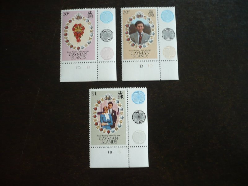 Stamps - Cayman Islands - Scott# 471-473 - Mint Never Hinged Set of 3 Stamps