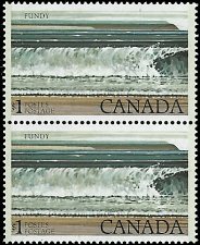 CANADA   #726 MNH PAIR (1)