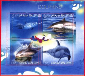 A4103 - MALDIVES - ERROR MISPERF. Miniature sheet: 2014, Dolphins, Marine life