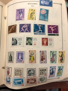 INTERNATIONAL COLLECTION – 1960-1965 ABU DHABI TO KUWAIT – 419201