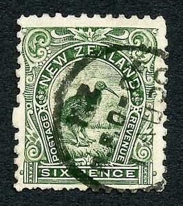 New Zealand SG264 6d Deep Green Perf 11 no wmk Cat 75 pounds