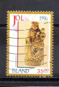 Iceland 832 used