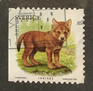 Sweden 2005 Scott 2518c used - Wild animal cubs,  Wolf