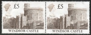 Great Britain Scott 1233 UF-VFNH Pair - 1988 £5 Windsor Castle - SCV $7.00