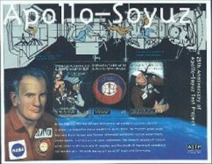 Grenada-Grenadines MNH Scott # 2202 S/S  Apollo - Soyuz Value $ 6.75  US $$