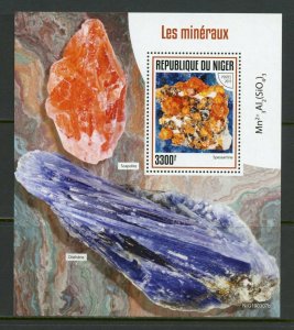 NIGER 2019 MINERALS  SOUVENIR SHEET  MINT NEVER HINGED