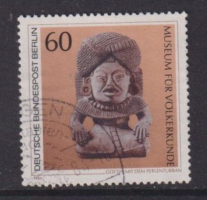 Germany  Berlin  #9N490 used 1984  ancient artwork 60pf