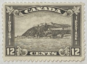 CANADA 1930-31 #174 King George V 'Arch/Leaf' Issue - MH (CV 35$ +)