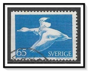 Sweden #762 Riding Wild Goose Used