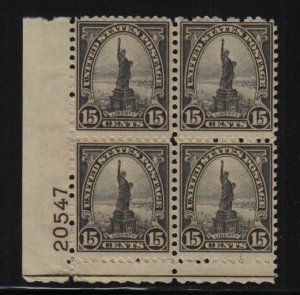 1931 Statue of Liberty Sc 696 gray 15c MNH, full OG CV $55