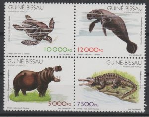 1997 Guinea Bissau Mi. 1249 - 1251 Wildlife Threatened Mammals Block of 4 Stamps MNH-