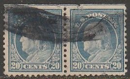 U.S. 476, 20¢ HORIZONTAL PAIR WITH PLATE MARGINLINE AT TOP. USED. F. (808)