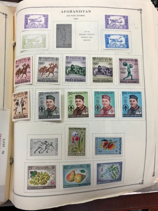 INTERNATIONAL COLLECTION – 1960-1965 ABU DHABI TO KUWAIT – 419201