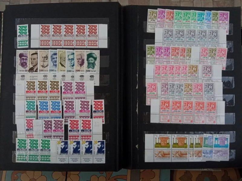 Israel 3 stockbooks full of MNH stamps w/tabs good value