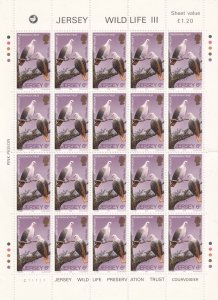 SA23g Jersey 1979 Wildlife: Birds, Pink Pigeon full sheet