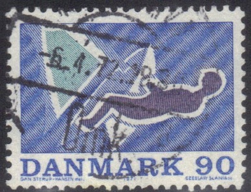 DENMARK SCOTT# 485 USED  90o 1971 SAILING    SEE SCAN