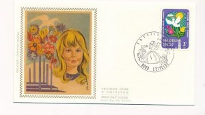 D86843 Sun Birds Flowers & Girl FDC Silk Cachet Belgium Ertvelde