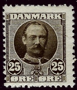 Denmark #75 Mint Fine. SCV$35.00.. Popular Country!