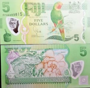 C) FIJI BANK NOTE 5 DOLLARS UNC ND 2012 POLYMER NOTE