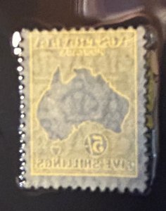 Australia Sc. 100, 1929. Unused, VLH, Centered to top,  OG, F-VF.. Cv. $240.