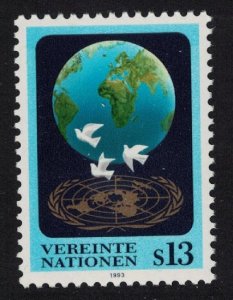 UN Vienna Globe Doves and UN Emblem 1993 MNH SG#V146