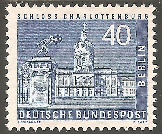 GERMANY BERLIN Sc# 9N131 MNH FVF Charlottenburg Castle
