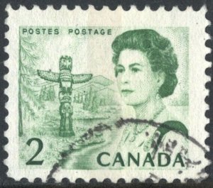Canada SC#455p 2¢ QE II, Totem Pole & Forest Region on the Pacific (1967) Used