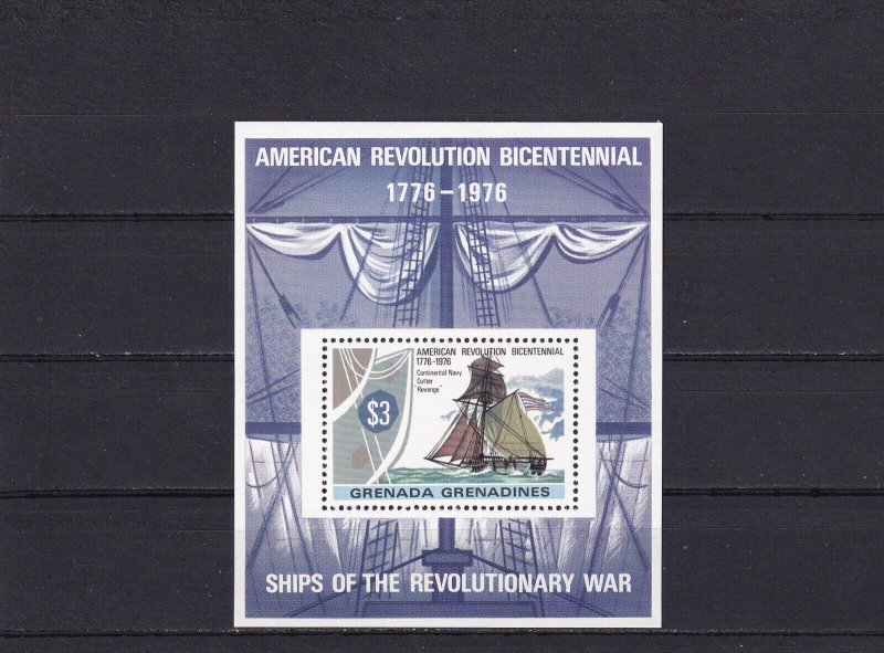 SA18c Grenada Grenadines 1976 American Bicentennial mint minisheet