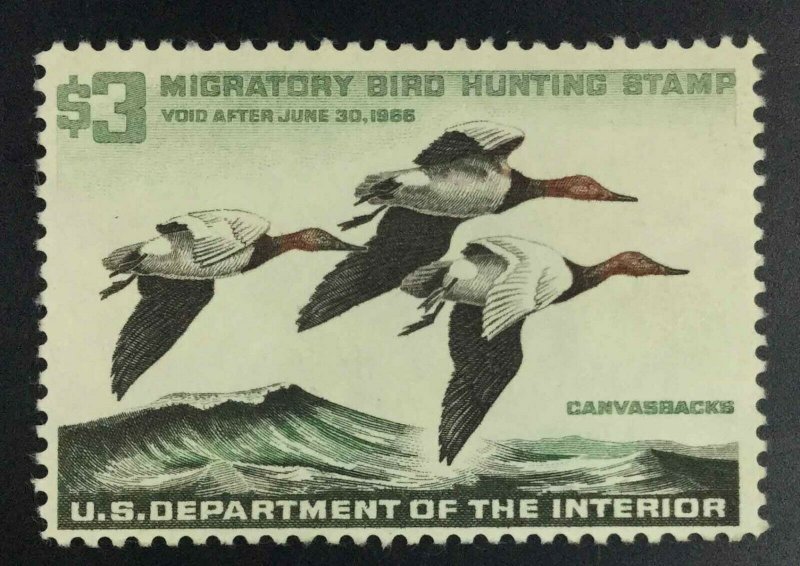 MOMEN: US STAMPS #RW32 DUCK MINT OG NH LOT #54959