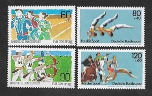 SE)1982 GERMANY FROM THE SPORTS SERIES, LONG DISTANCE RUNNING, ARCHERY, 4 ST