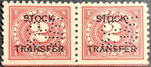 1928 UNITED STATES BACK OF BOOK SC#RD25 2c STOCK TRANSFER EDGE PAIR USED