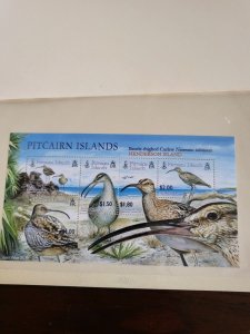 Stamps Pitcairn Islands Scott 626a never hinged