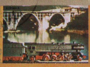 ​UMM AL QIWAIN-1973 WORLD FAMOUS TRAINS CTO MINI SHEET VERY FINE
