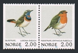 Norway 800-801a pair, MNH. Michel 860-861. Birds 1982. Blue-throat, Robin.