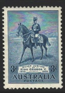 Australia Sc#153 MNH - crease