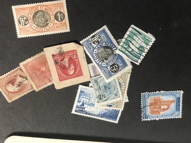 W.W. Stamps In Glassine’s & On Pages Lots Of VERY OLD Issued Might Find Gems