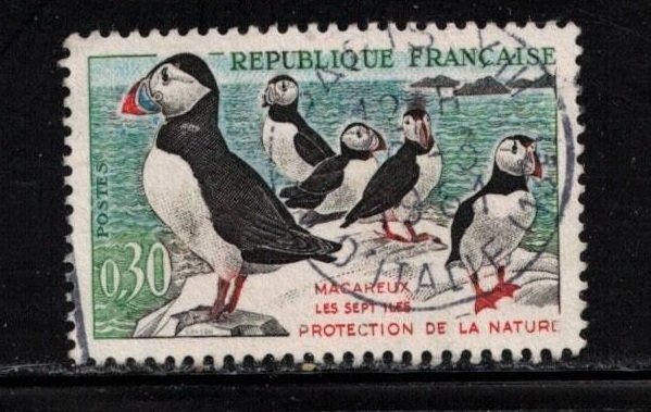 FRANCE Scott # 979 Used - Birds - Puffins