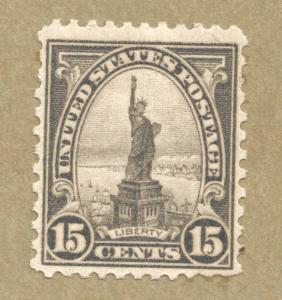 Scott # 696 15 cent Gray Statue Of Liberty 1931